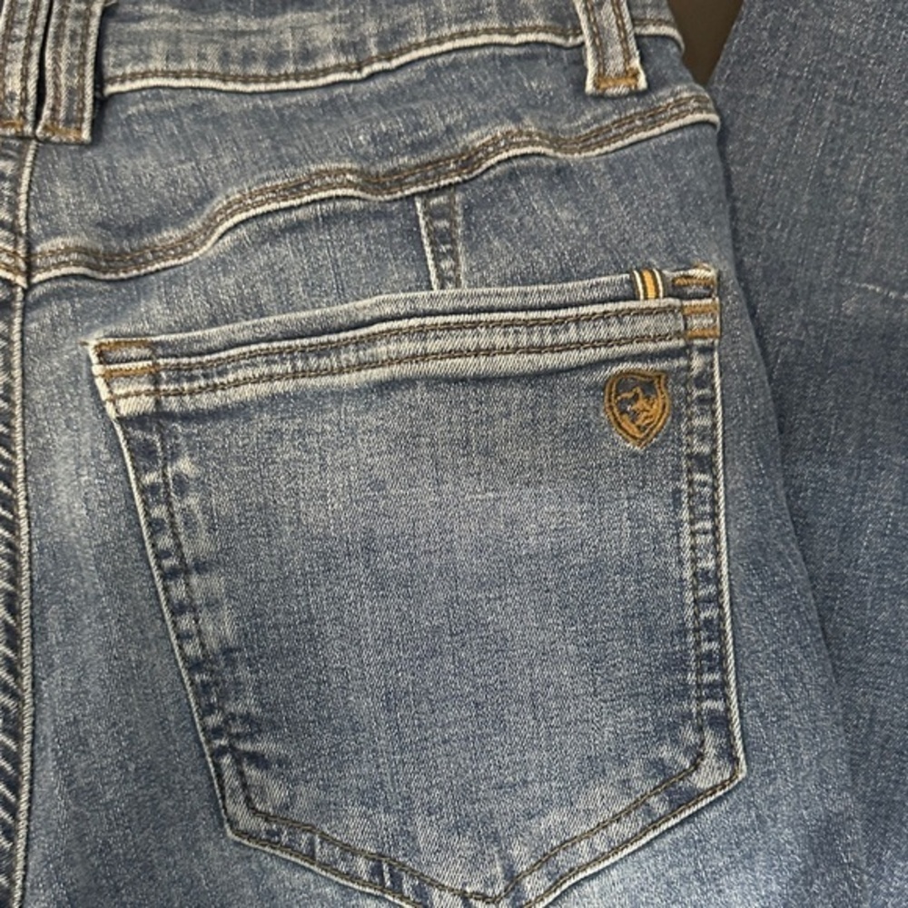 554. KUHL Women’s Light Blue Mid Rise skinny jeans size 4 regular